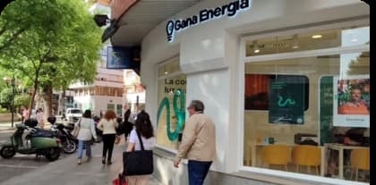 Fachada de tienda Gana Energía